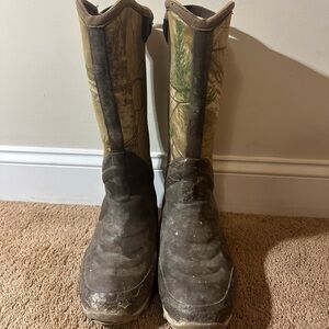 Under Armour Women Realtree Camo Hunt  Boots Primaloft 800gram Insulation Size 9